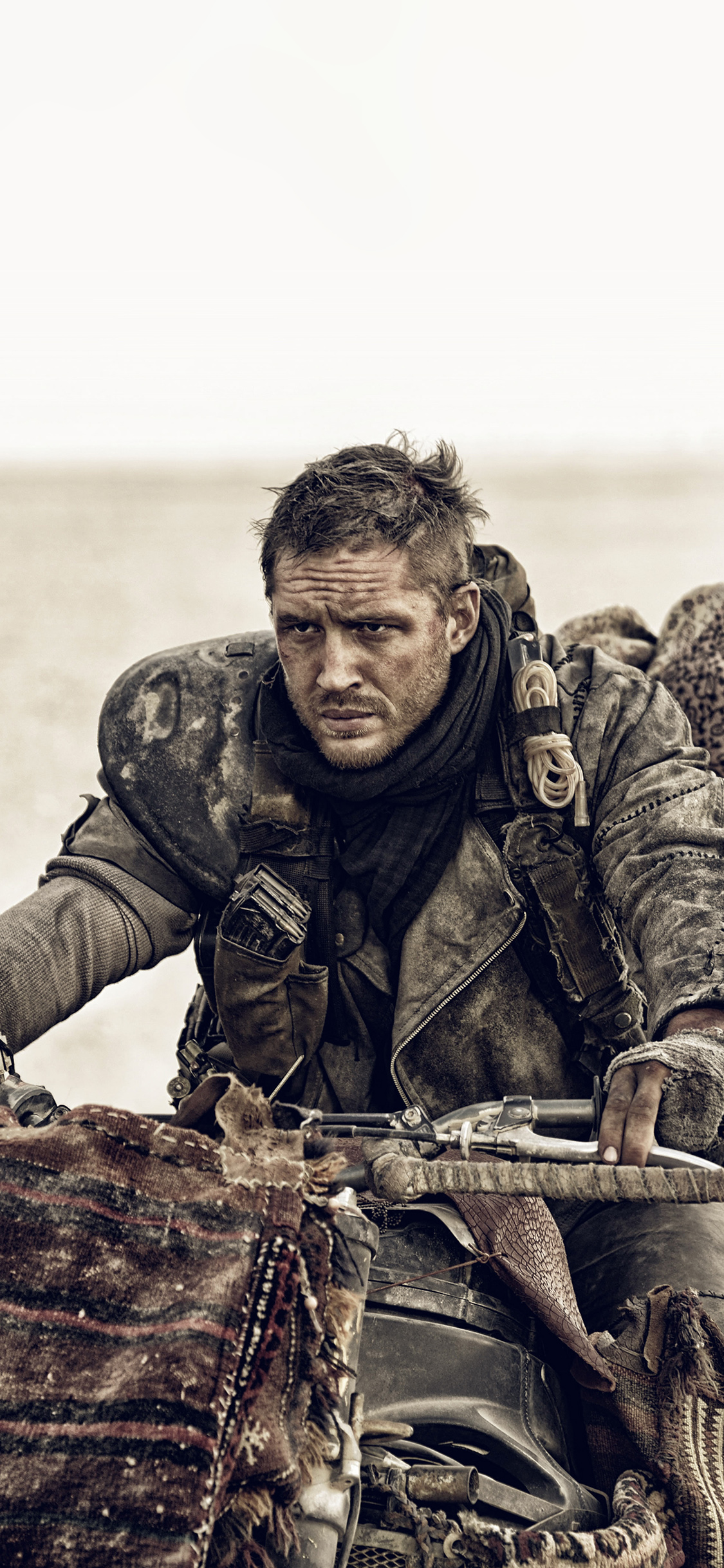 Mad Max Wallpaper Images - Free Download on Freepik