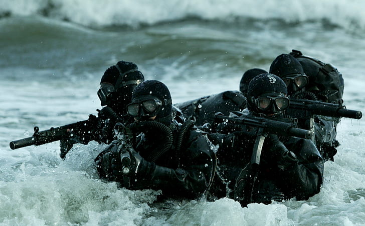 File:United States Navy SEALs 685.jpg - Wikimedia Commons